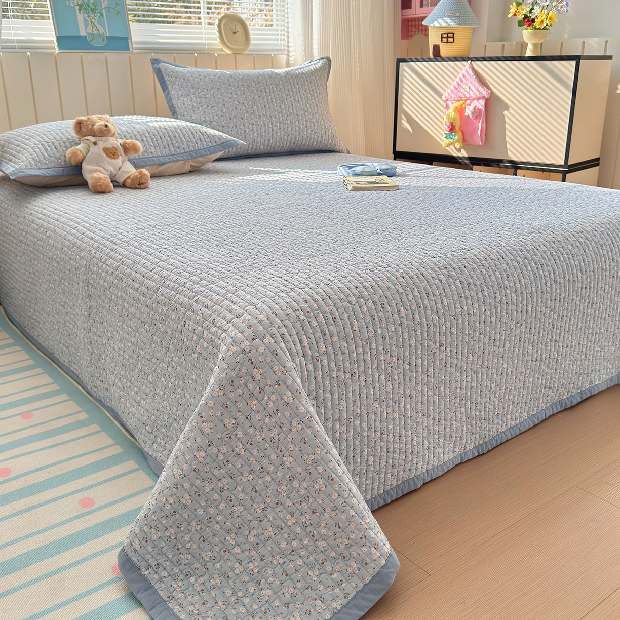 91家纺网 家纺一手货源 找家纺 美优兰 2026新款双面全棉高温砂洗床盖三件套 夕颜蓝