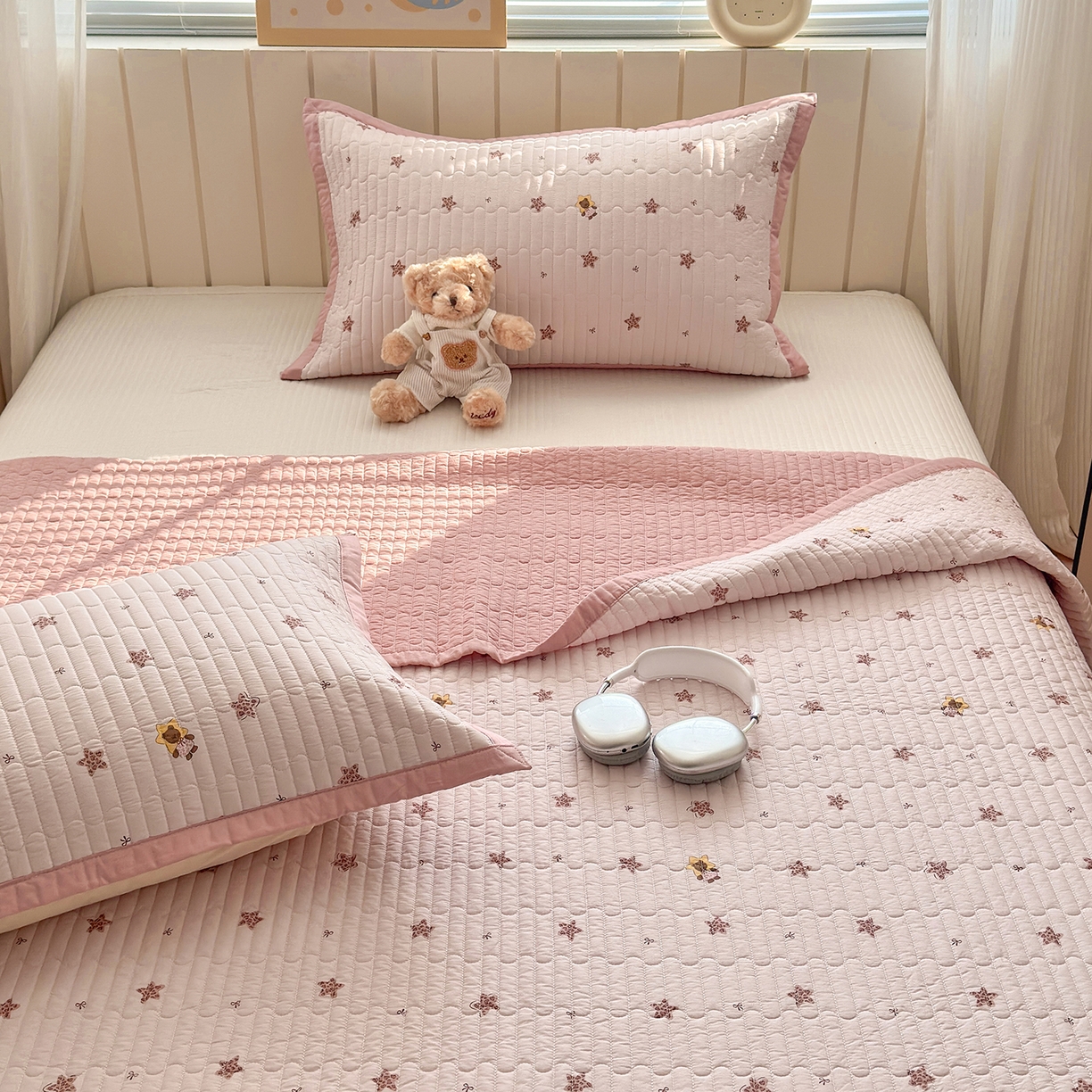 91家纺网 家纺一手货源 找家纺 美优兰 2026新款双面全棉高温砂洗床盖三件套 星冰乐