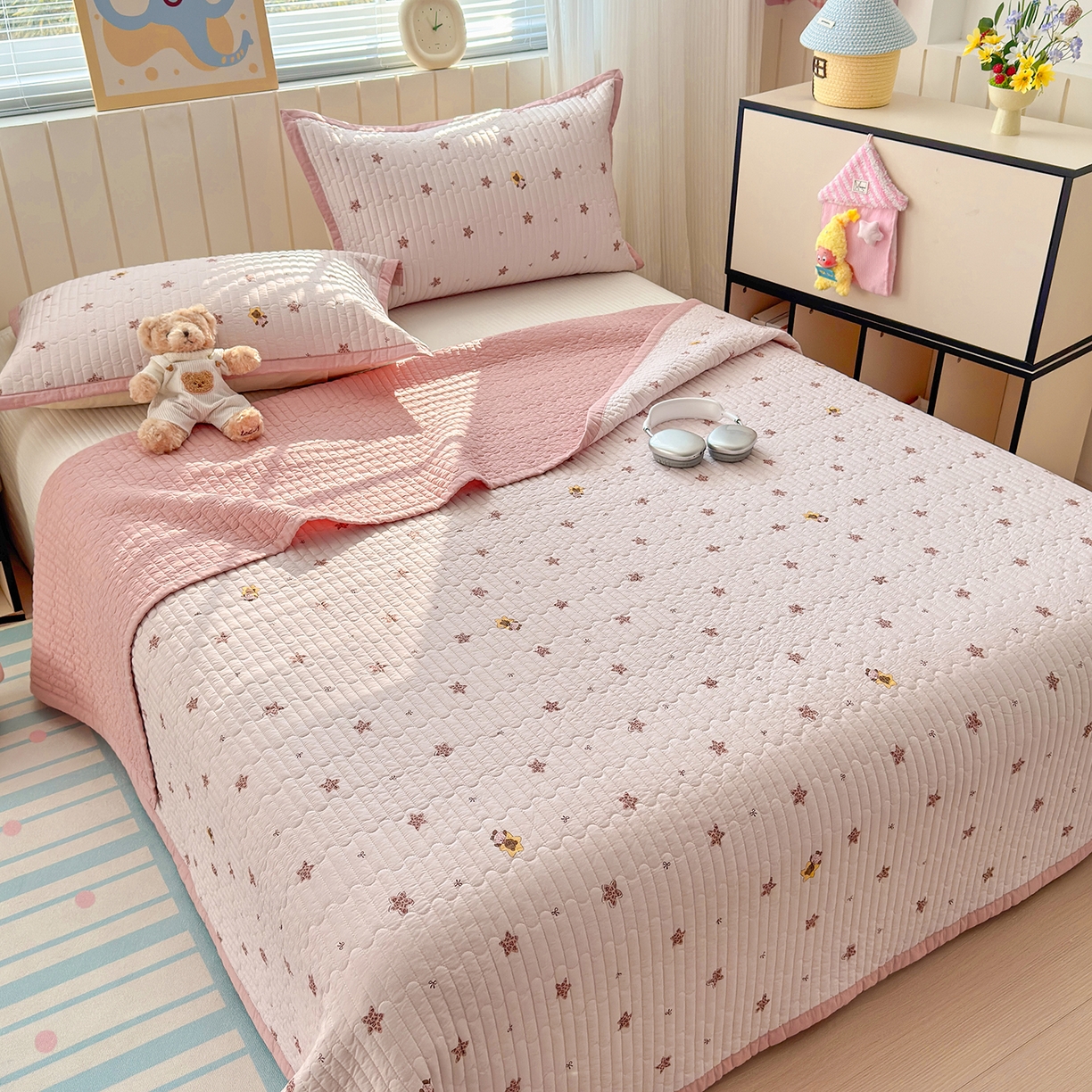 91家纺网 家纺一手货源 找家纺 美优兰 2026新款双面全棉高温砂洗床盖三件套 星冰乐