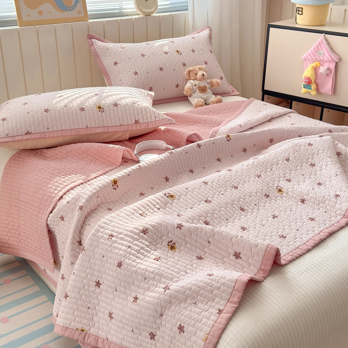 91家纺网 家纺一手货源 找家纺 美优兰 2026新款双面全棉高温砂洗床盖三件套 星冰乐