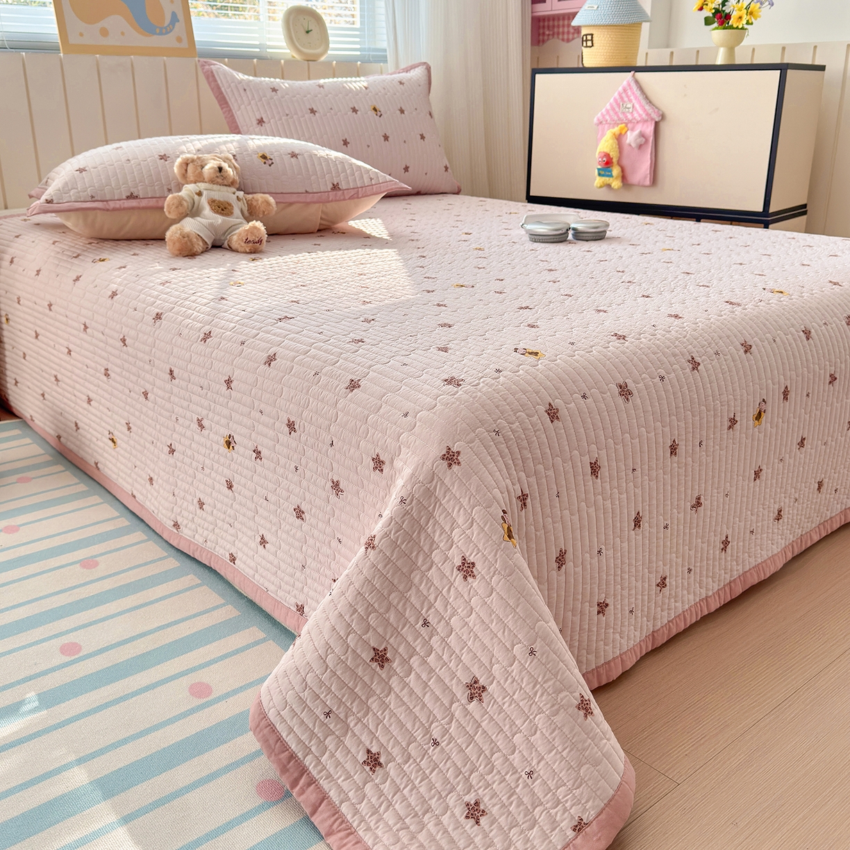 91家纺网 家纺一手货源 找家纺 美优兰 2026新款双面全棉高温砂洗床盖三件套 星冰乐