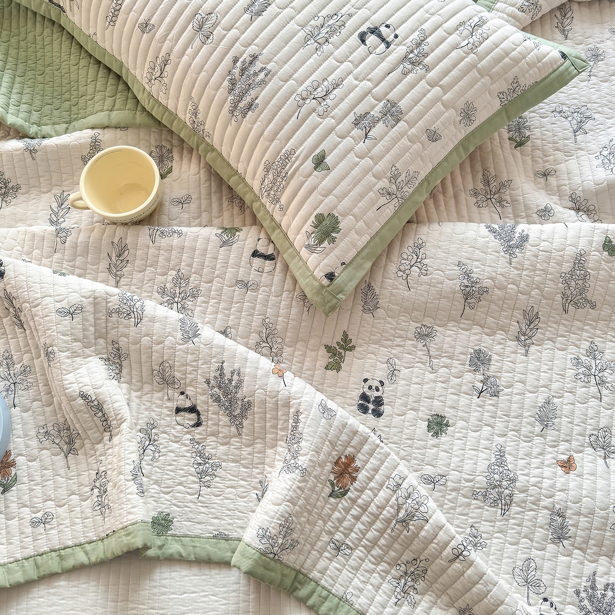 91家纺网 家纺一手货源 找家纺 美优兰 2026新款双面全棉高温砂洗床盖三件套 熊猫日记