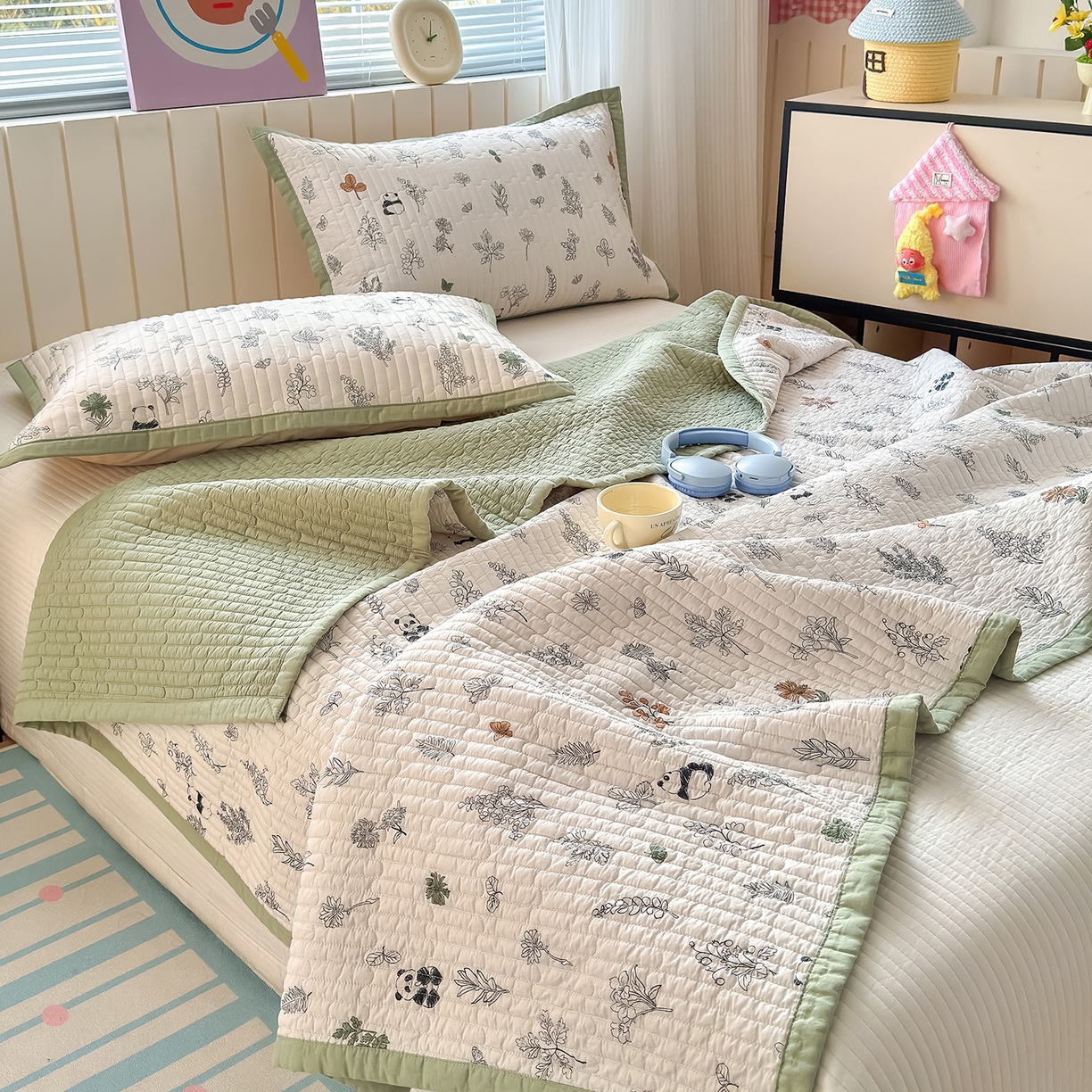 91家纺网 家纺一手货源 找家纺 美优兰 2026新款双面全棉高温砂洗床盖三件套 熊猫日记