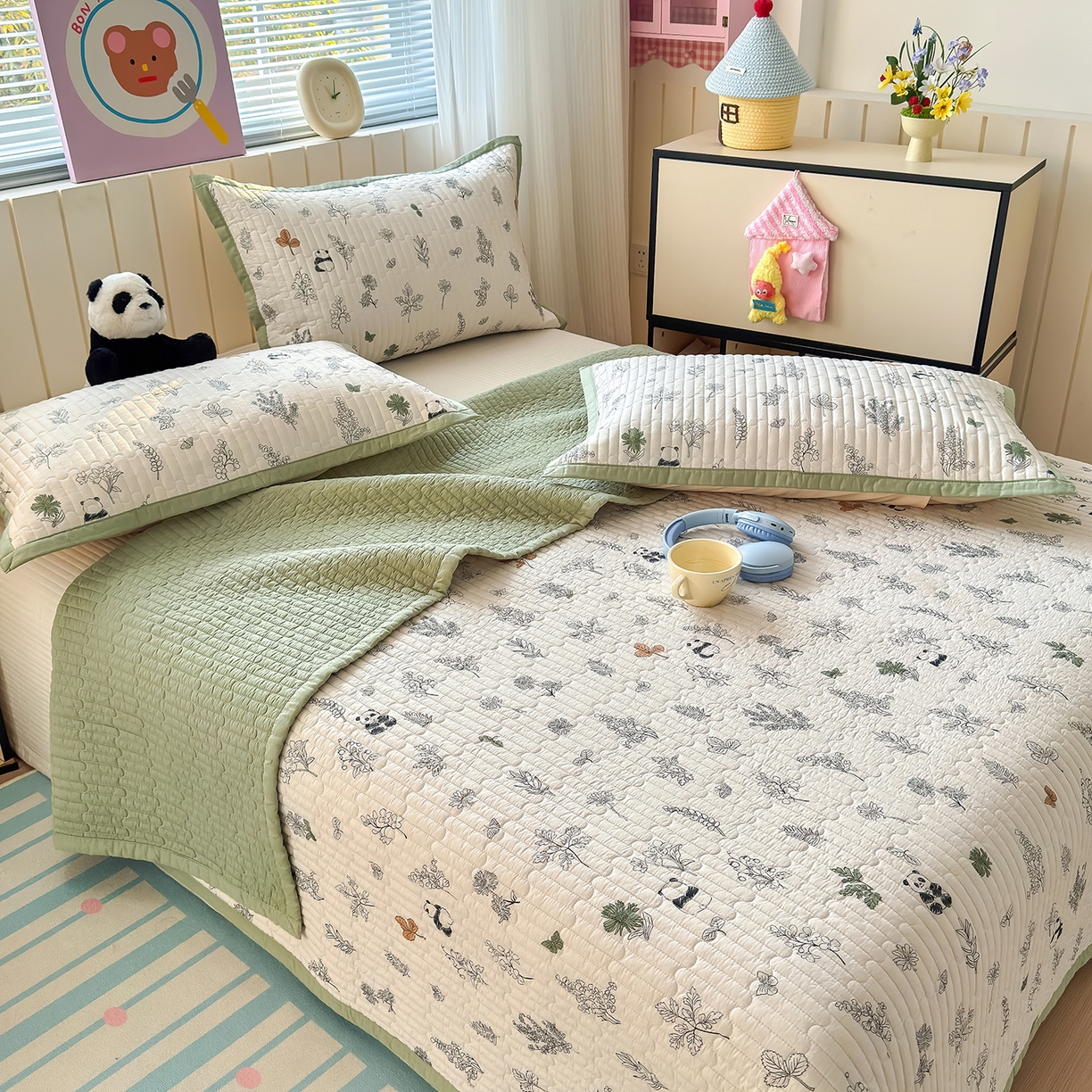 91家纺网 家纺一手货源 找家纺 美优兰 2026新款双面全棉高温砂洗床盖三件套 熊猫日记