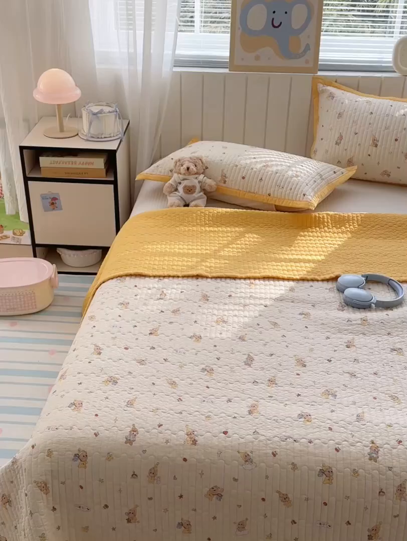 91家纺网 家纺一手货源 找家纺 美优兰 2026新款双面全棉高温砂洗床盖三件套 星星人