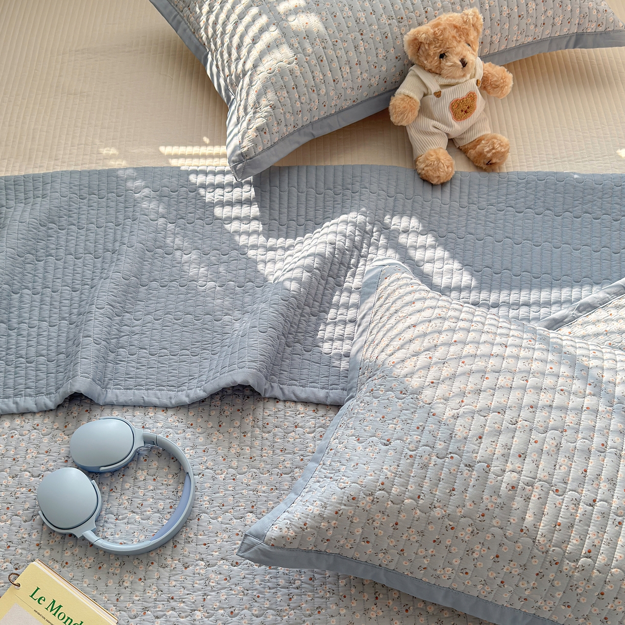 91家纺网 家纺一手货源 找家纺 美优兰 2026新款双面全棉高温砂洗床盖三件套 夕颜蓝