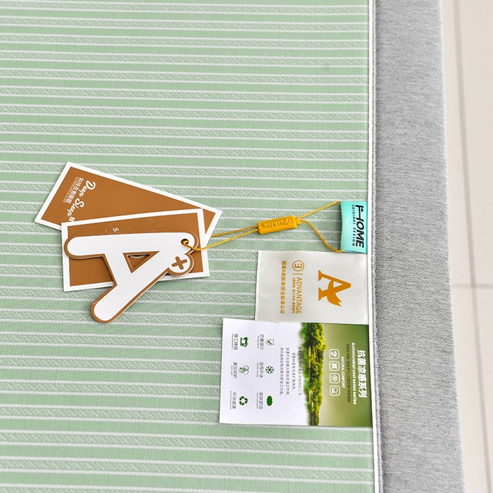 91家纺网 家纺一手货源 找家纺 小牛席业 2026新款经典条纹熊猫凉感冰丝席凉席席子 系列 绿色