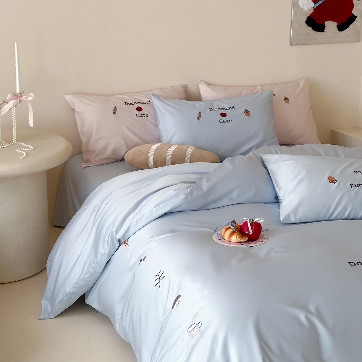 91家纺网 家纺一手货源 找家纺 极简 2026新款100S长绒棉刺绣四件套-趣味人生系列（模特版） 趣味人生-蓝