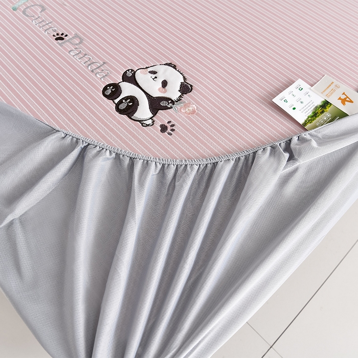 91家纺网 家纺一手货源 找家纺 小牛席业 2026新款PE经典条纹-熊猫冰丝席（床笠款） 粉色