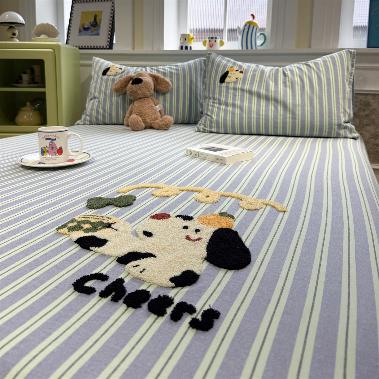 91家纺网 家纺一手货源 找家纺 珺柔家纺 2026新款色织全棉水洗棉毛巾绣床笠 干杯小狗