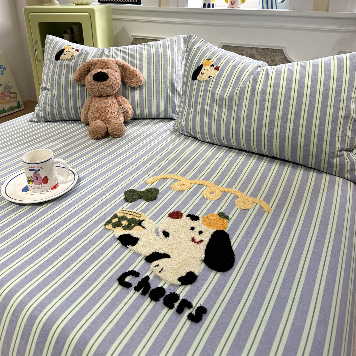 91家纺网 家纺一手货源 找家纺 珺柔家纺 2026新款色织全棉水洗棉毛巾绣床笠 干杯小狗