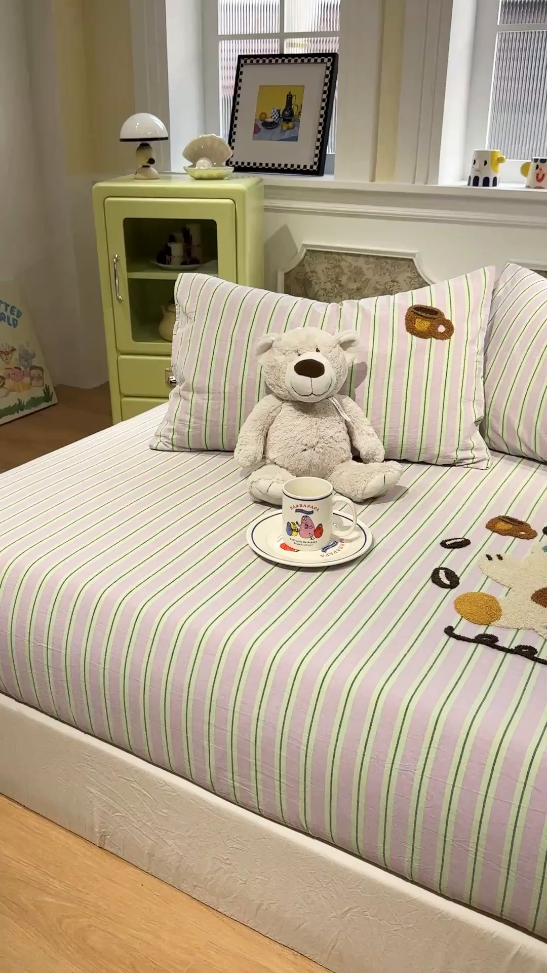 91家纺网 家纺一手货源 找家纺 珺柔家纺 2026新款色织全棉水洗棉毛巾绣床笠 小熊下午茶