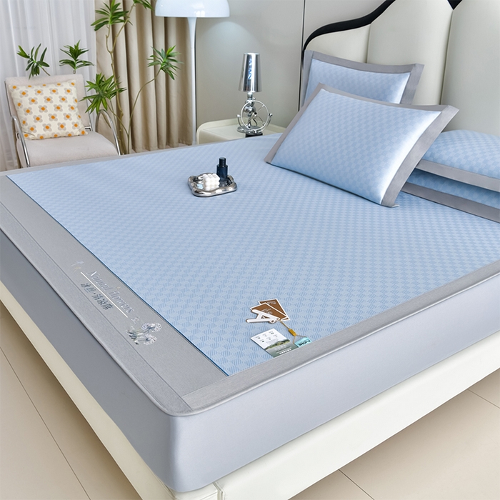 91家纺网 家纺一手货源 找家纺 小牛席业 2026新款棋盘格-冰丝清凉席 凉席席子系列（床笠款） 蓝色