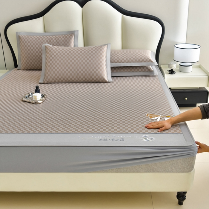 91家纺网 家纺一手货源 找家纺 小牛席业 2026新款棋盘格-冰丝清凉席 凉席席子系列（床笠款） 咖色