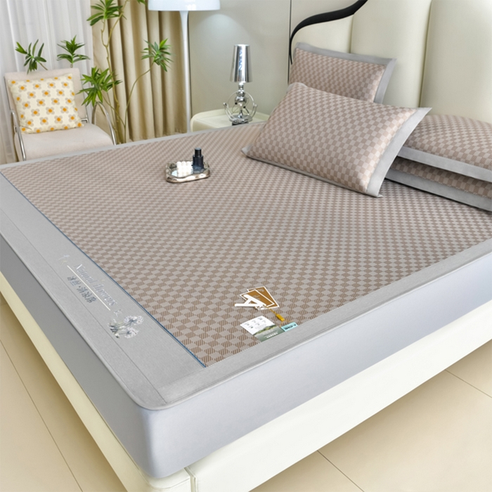 91家纺网 家纺一手货源 找家纺 小牛席业 2026新款棋盘格-冰丝清凉席 凉席席子系列（床笠款） 咖色