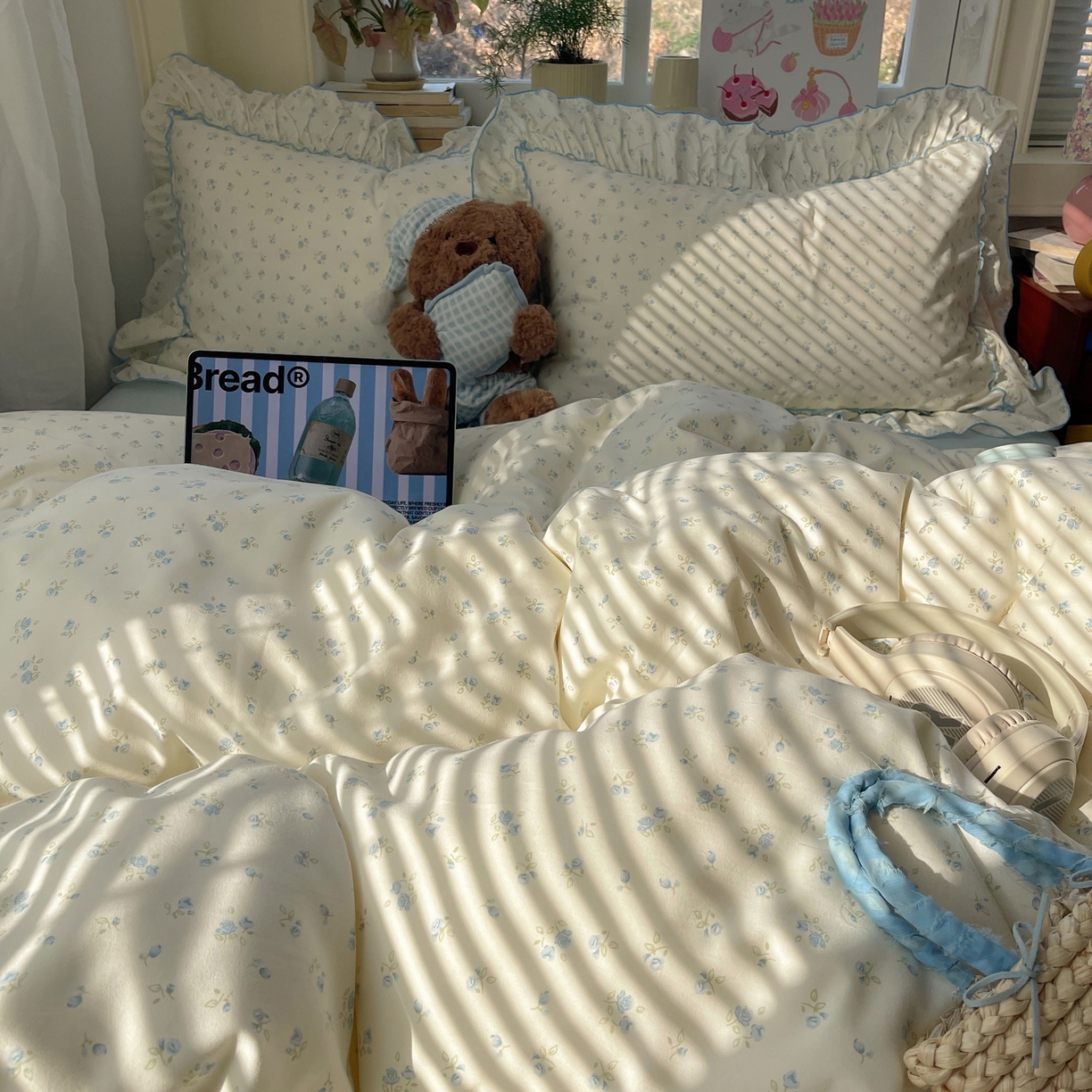 91家纺网 家纺一手货源 找家纺 轻奢坊 2026春夏新款水洗棉密拷花边四件套-春日 春日-小花蓝