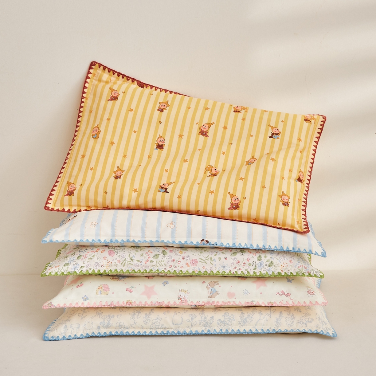 91家纺网 家纺一手货源 找家纺 （总）小桃姐家纺 2026新款全棉纯棉贝壳边三角针单枕套双层纱枕套单件儿童枕套