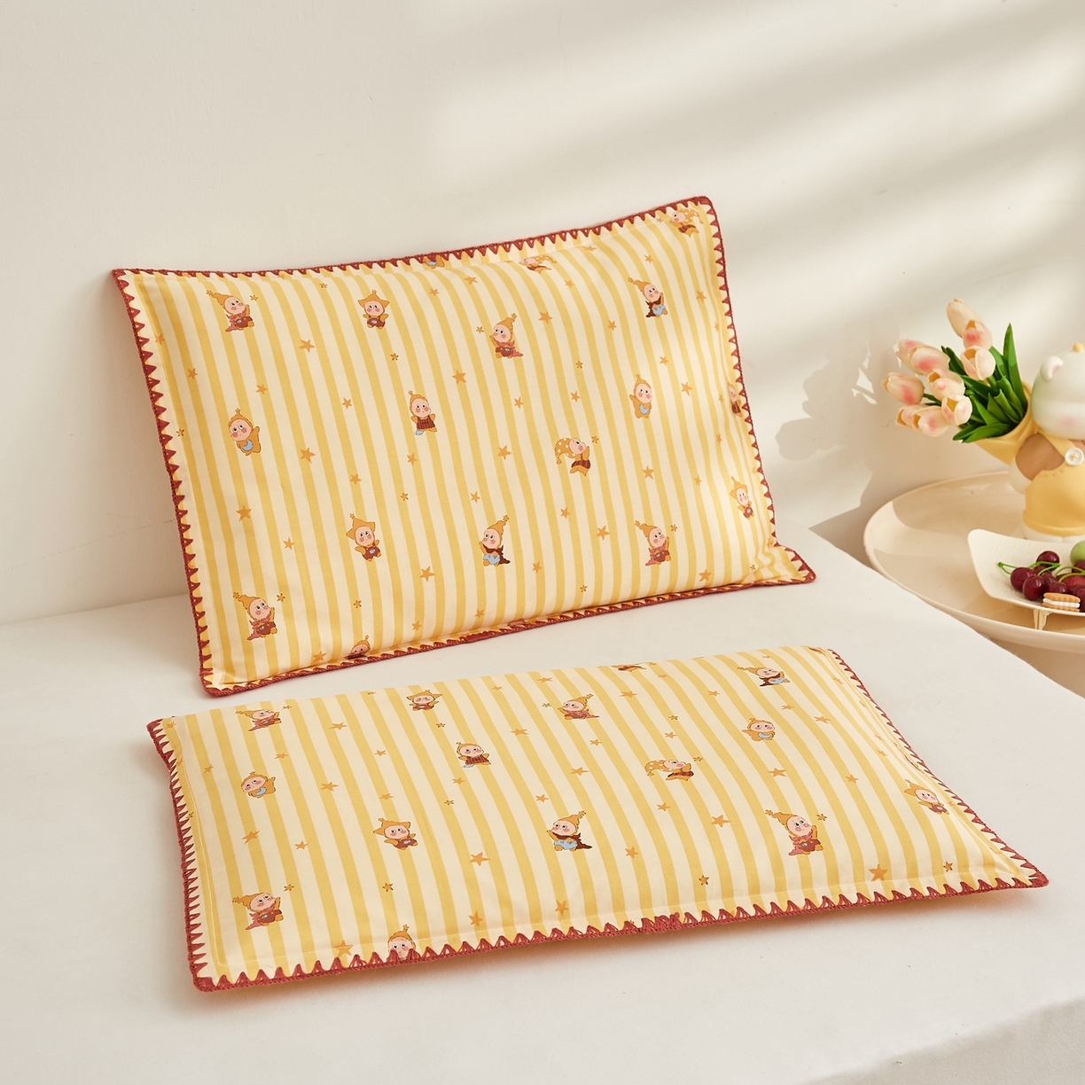 91家纺网 家纺一手货源 找家纺 小桃姐家纺 2026新款全棉纯棉贝壳边三角针单枕套双层纱枕套单件儿童枕套 可爱星星人