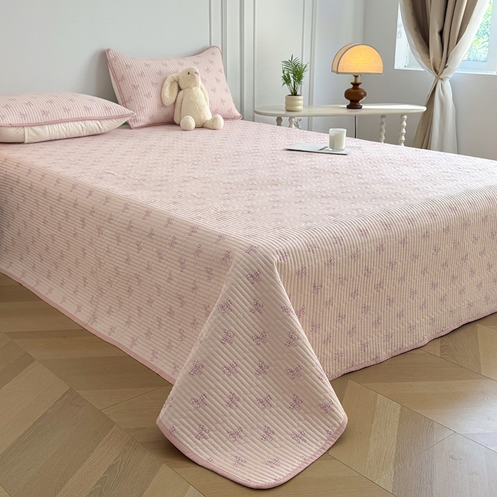 91家纺网 家纺一手货源 找家纺 卢赛尔 2026新款木棉床盖三件套四件套软床垫-四季款 蝴蝶结粉