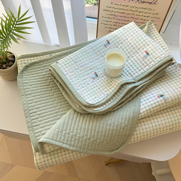 91家纺网 家纺一手货源 找家纺 卢赛尔 2026新款木棉床盖三件套四件套软床垫-四季款 腊肠狗