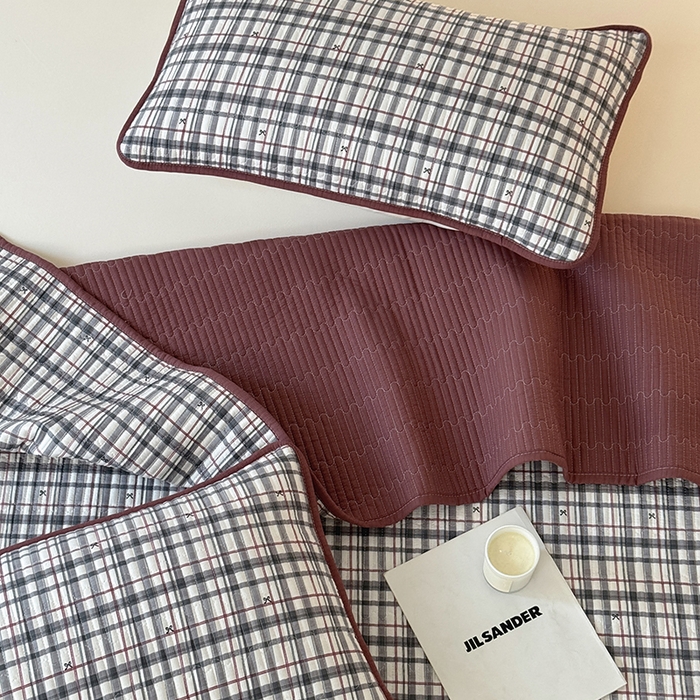 91家纺网 家纺一手货源 找家纺 卢赛尔 2026新款木棉床盖三件套四件套软床垫-四季款 布丁