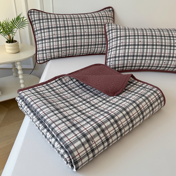 91家纺网 家纺一手货源 找家纺 卢赛尔 2026新款木棉床盖三件套四件套软床垫-四季款 布丁