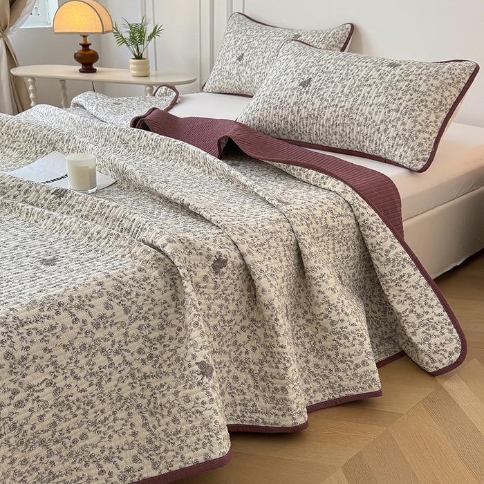 91家纺网 家纺一手货源 找家纺 卢赛尔 2026新款木棉床盖三件套四件套软床垫-四季款 夕颜