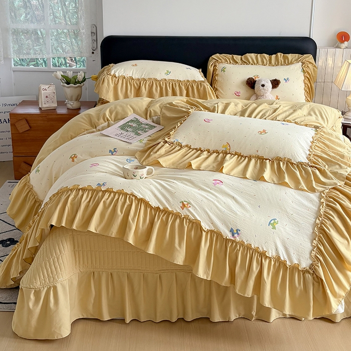 91家纺网 家纺一手货源 找家纺 2026 铠畅新款韩系古法韩国水洗棉仿棉云感棉法式浪漫大花边床盖四件套 春日小马