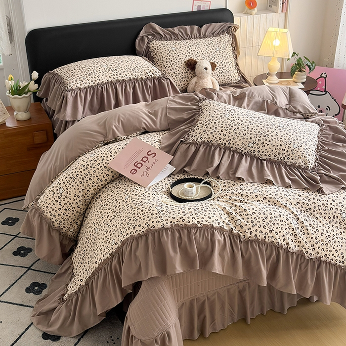2026 铠畅新款韩系古法韩国水洗棉仿棉云感棉法式浪漫大花边床盖四件套 赫本豹影