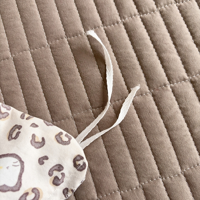 91家纺网 家纺一手货源 找家纺 2026 铠畅新款韩系古法韩国水洗棉仿棉云感棉法式浪漫大花边床盖四件套 赫本豹影