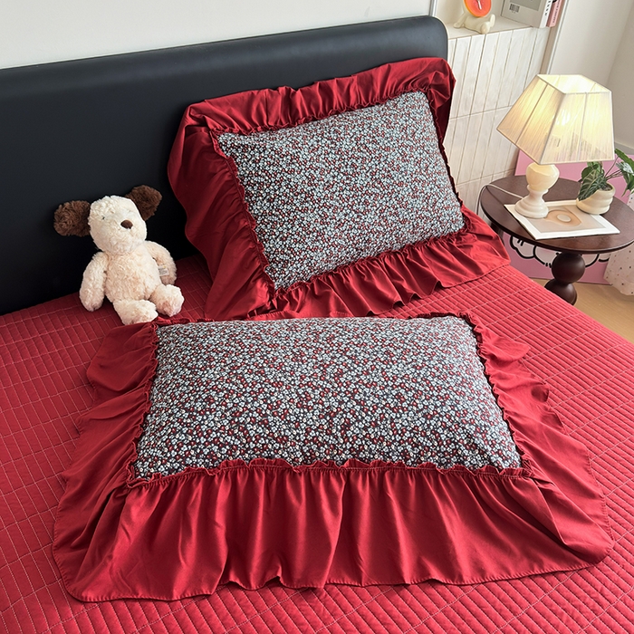 91家纺网 家纺一手货源 找家纺 2026 铠畅新款韩系古法韩国水洗棉仿棉云感棉法式浪漫大花边床盖四件套 红裙花影