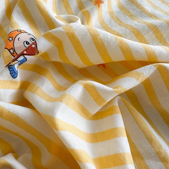 91家纺网 家纺一手货源 找家纺 2026 铠畅新款韩系古法韩国水洗棉仿棉云感棉法式浪漫大花边床盖四件套 黄条萌宠