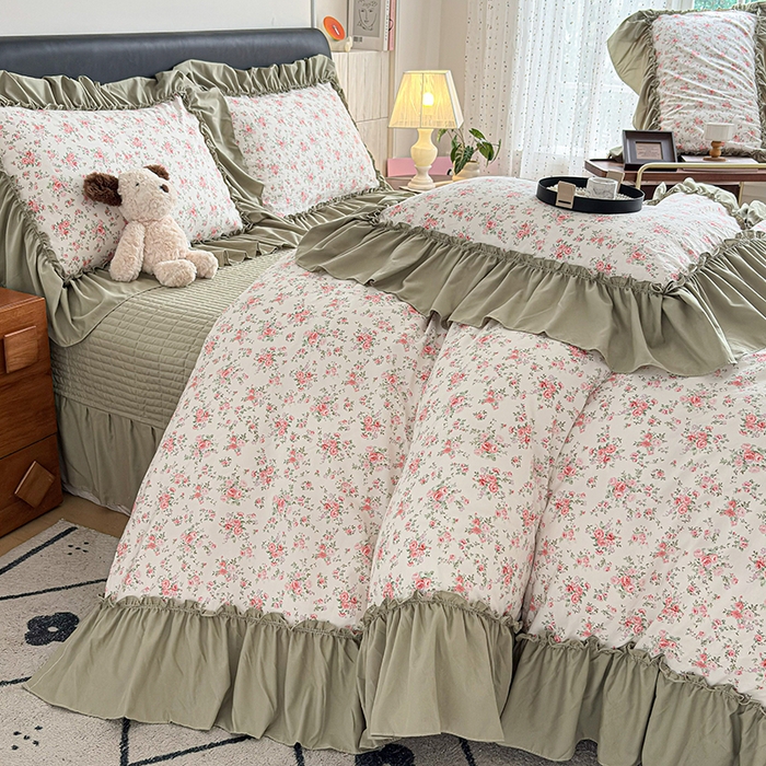 91家纺网 家纺一手货源 找家纺 2026 铠畅新款韩系古法韩国水洗棉仿棉云感棉法式浪漫大花边床盖四件套 抹茶玫瑰