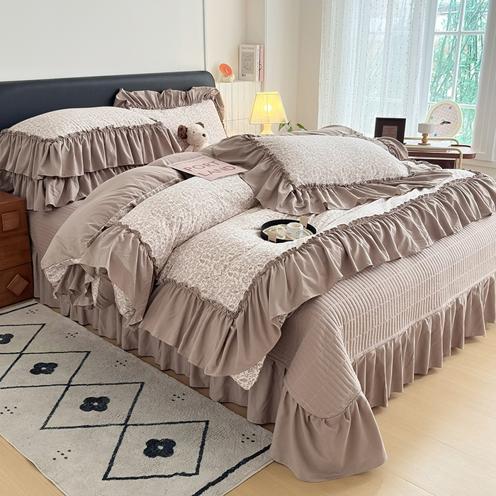 91家纺网 家纺一手货源 找家纺 2026 铠畅新款韩系古法韩国水洗棉仿棉云感棉法式浪漫大花边床盖四件套 森系花眠