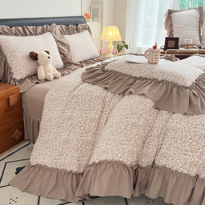 91家纺网 家纺一手货源 找家纺 2026 铠畅新款韩系古法韩国水洗棉仿棉云感棉法式浪漫大花边床盖四件套 森系花眠