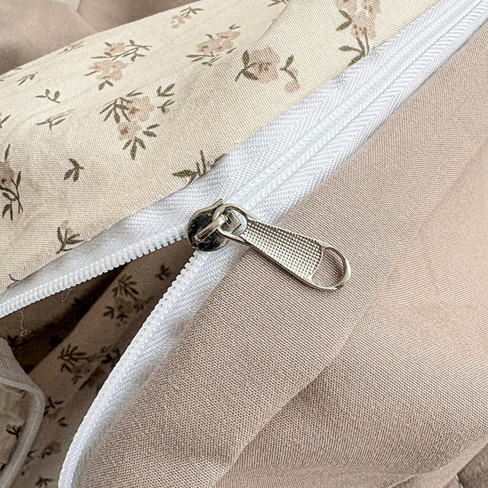 91家纺网 家纺一手货源 找家纺 2026 铠畅新款韩系古法韩国水洗棉仿棉云感棉法式浪漫大花边床盖四件套 兔小姐