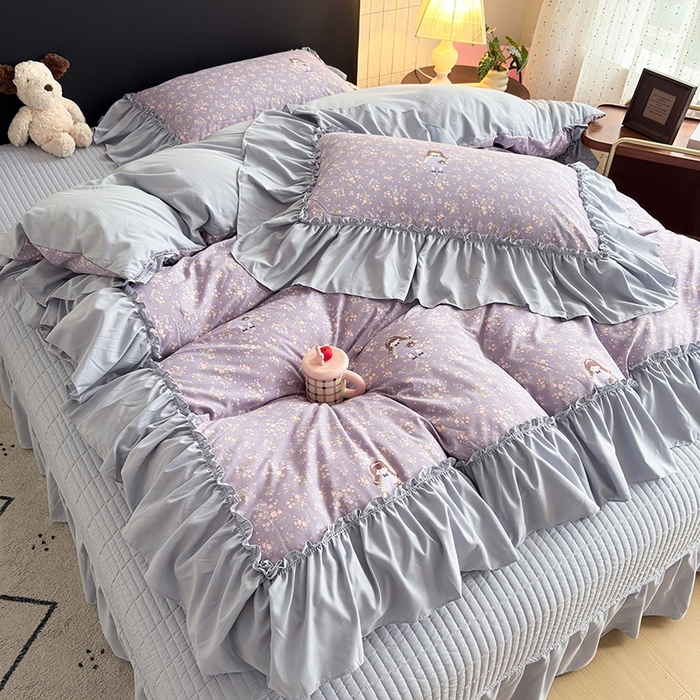 91家纺网 家纺一手货源 找家纺 2026 铠畅新款韩系古法韩国水洗棉仿棉云感棉法式浪漫大花边床盖四件套 薰衣草女孩