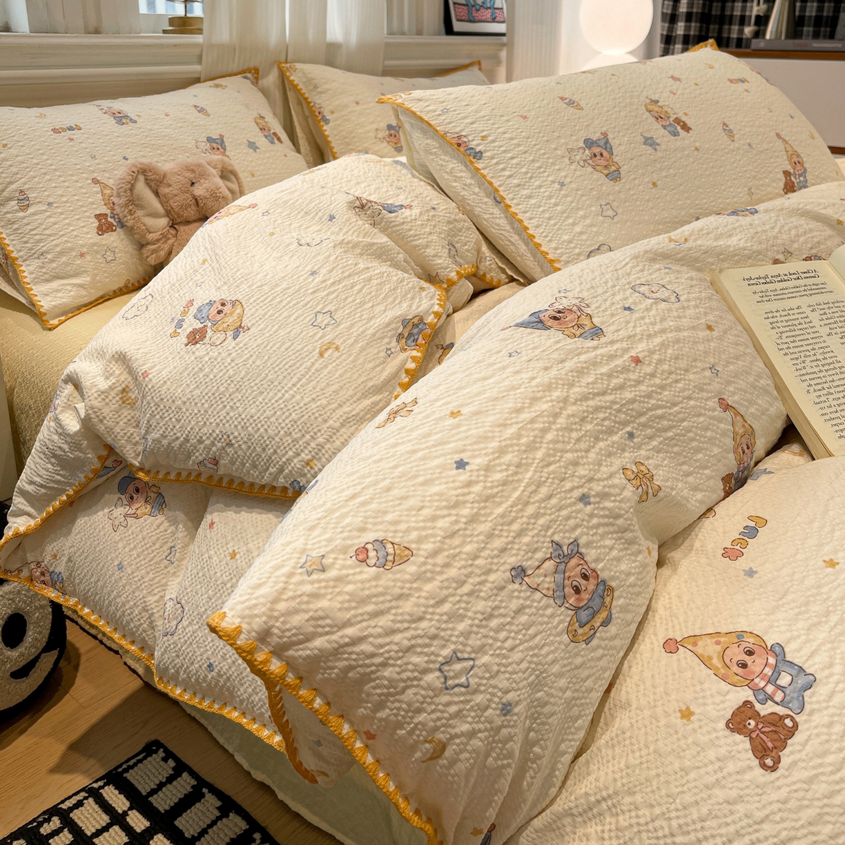 91家纺网 家纺一手货源 找家纺 一比一家纺 2026新款云感泡芙棉小清新印花贝壳边四件套 摇摇星人