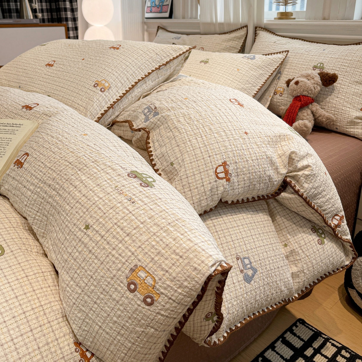 91家纺网 家纺一手货源 找家纺 一比一家纺 2026新款云感泡芙棉小清新印花贝壳边四件套 小汽车