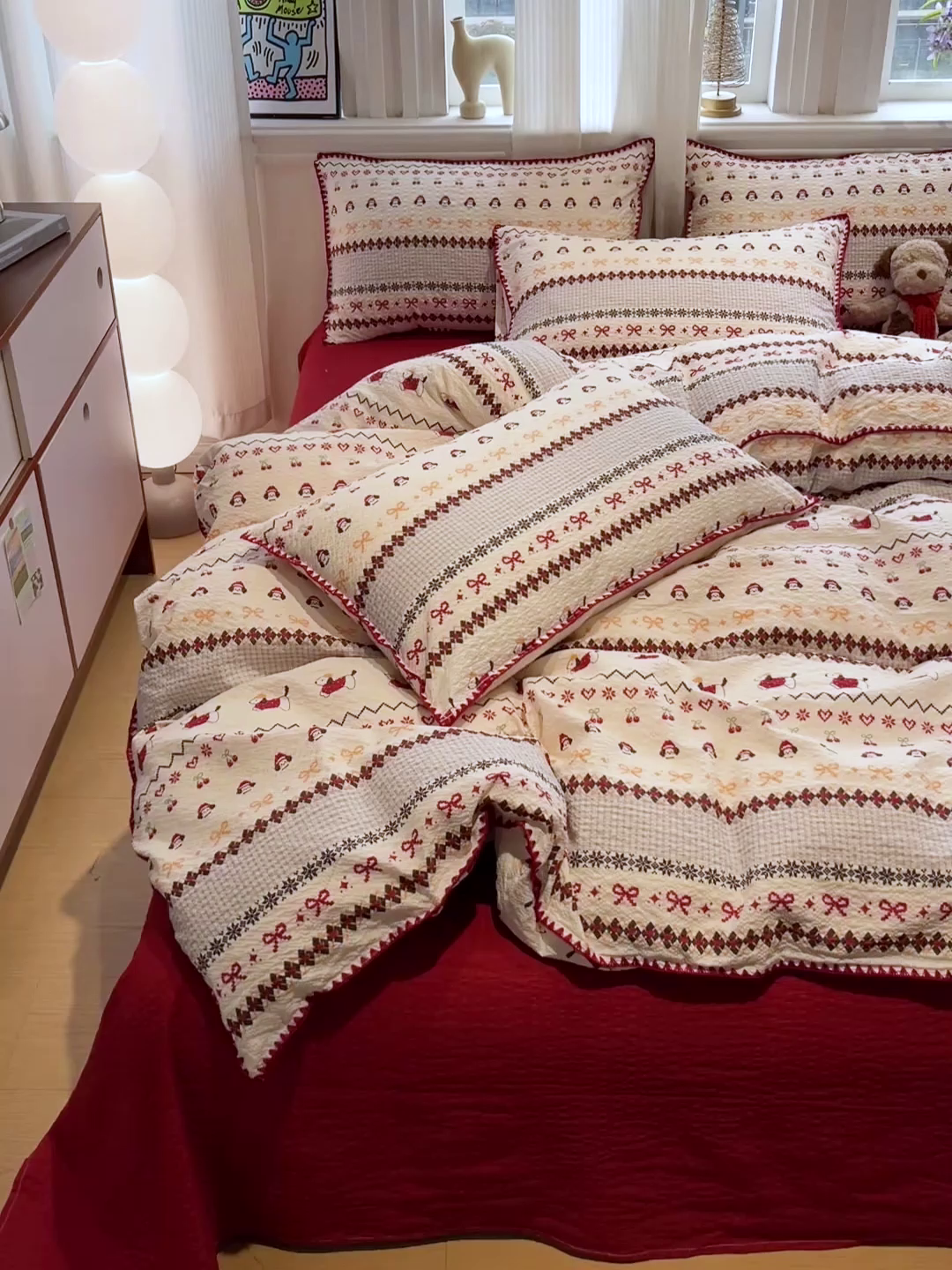 91家纺网 家纺一手货源 找家纺 一比一家纺 2026新款云感泡芙棉小清新印花贝壳边四件套 费尔岛小狗