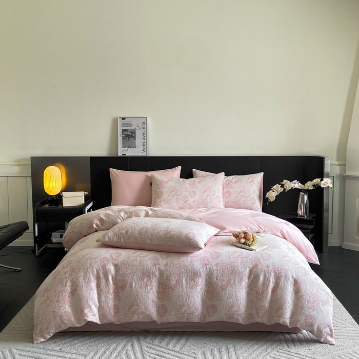 91家纺网 家纺一手货源 找家纺 宜代光年 2026新款全棉纯棉60S水洗棉三层纱色织提花四件套系列（经典保留花型） 牡丹-粉