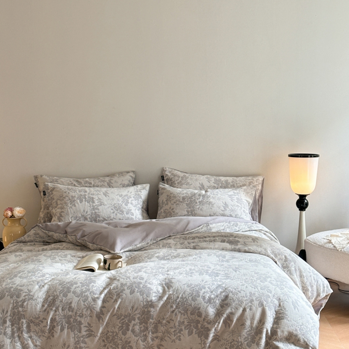 91家纺网 家纺一手货源 找家纺 宜代光年 2026新款全棉纯棉60S水洗棉三层纱色织提花四件套系列（经典保留花型） 繁花-灰