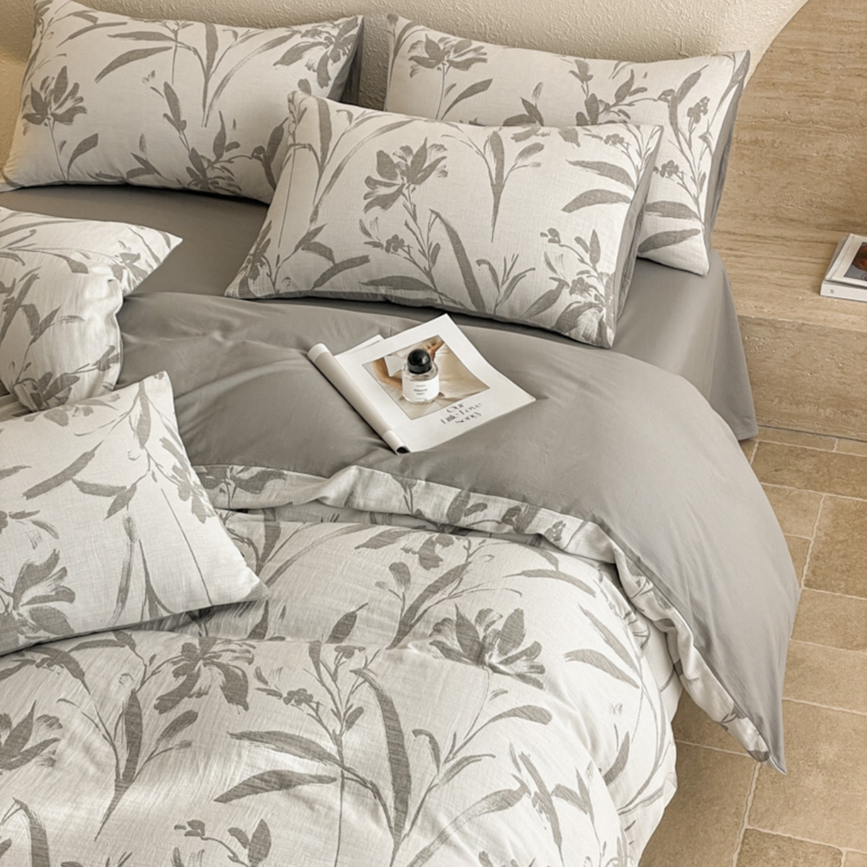 91家纺网 家纺一手货源 找家纺 宜代光年 2026新款全棉纯棉60S水洗棉三层纱色织提花四件套系列（经典保留花型） 林逾静-灰