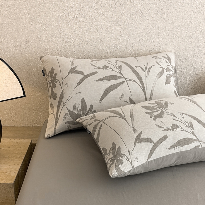 91家纺网 家纺一手货源 找家纺 宜代光年 2026新款全棉纯棉60S水洗棉三层纱色织提花四件套系列（经典保留花型） 林逾静-灰