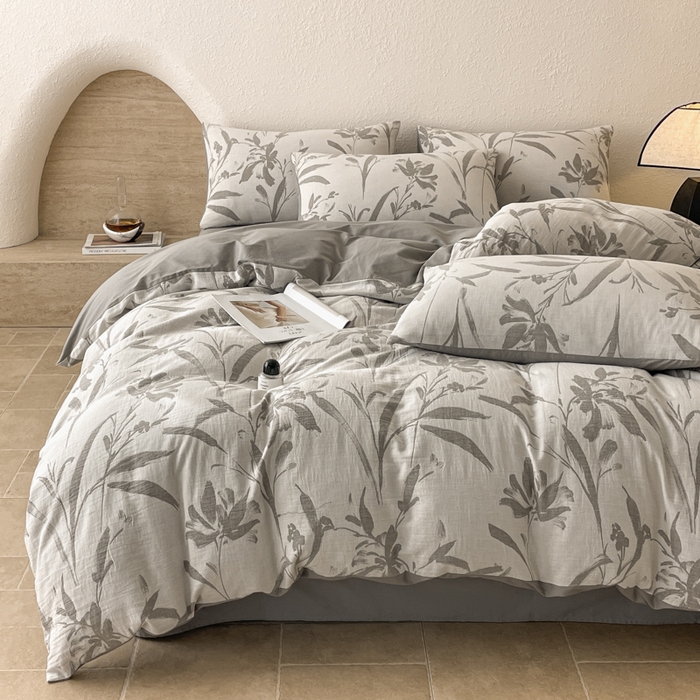 91家纺网 家纺一手货源 找家纺 宜代光年 2026新款全棉纯棉60S水洗棉三层纱色织提花四件套系列（经典保留花型） 林逾静-灰