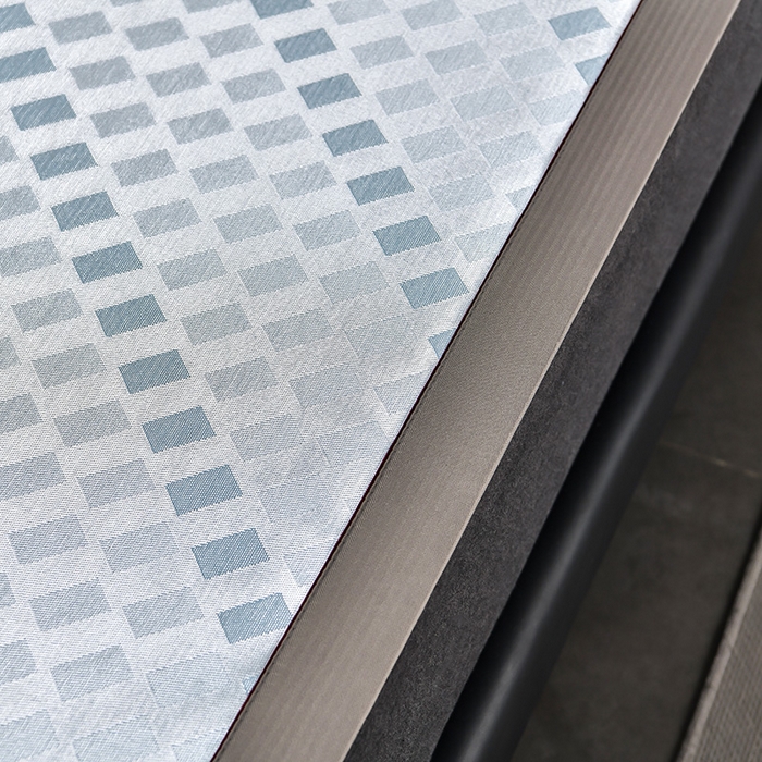 91家纺网 家纺一手货源 找家纺 小牛席业 2026新款超精密冰丝席席子-矩阵方格系列 超精密凉感冰丝席系列（矩阵方格浅蓝）