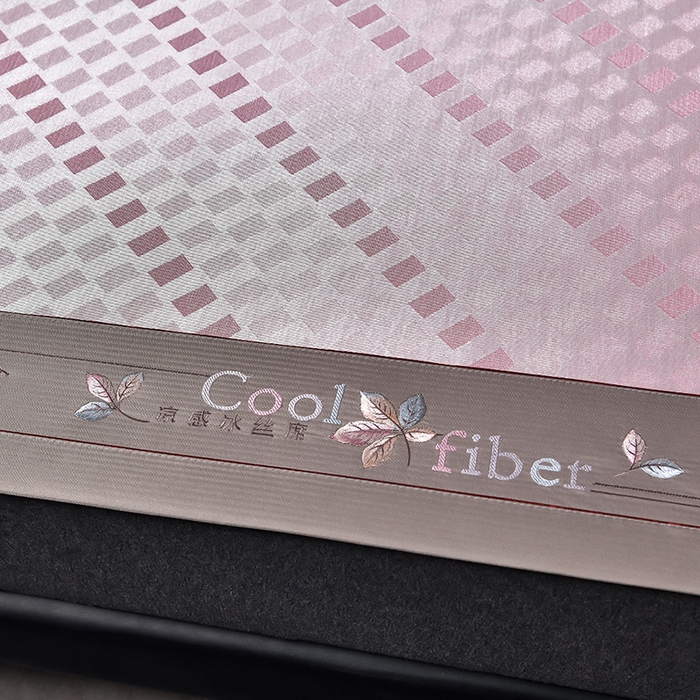 91家纺网 家纺一手货源 找家纺 小牛席业 2026新款超精密冰丝席席子-矩阵方格系列 超精密凉感冰丝席系列（矩阵方格粉色）