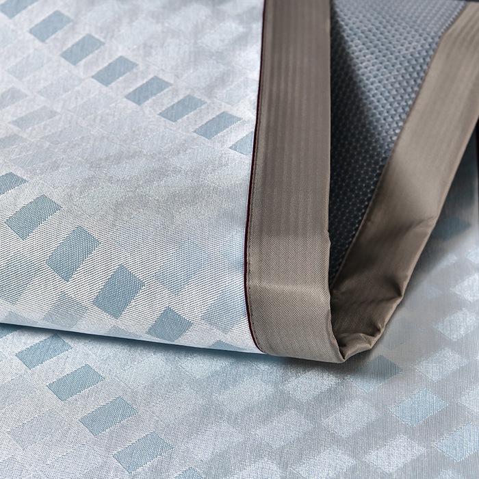 91家纺网 家纺一手货源 找家纺 小牛席业 2026新款超精密冰丝席席子-矩阵方格系列 超精密凉感冰丝席系列（矩阵方格浅蓝）