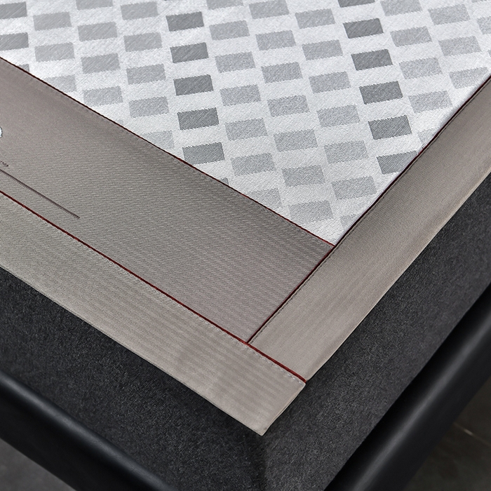 91家纺网 家纺一手货源 找家纺 小牛席业 2026新款超精密冰丝席席子-矩阵方格系列 超精密凉感冰丝席系列（矩阵方格灰色）