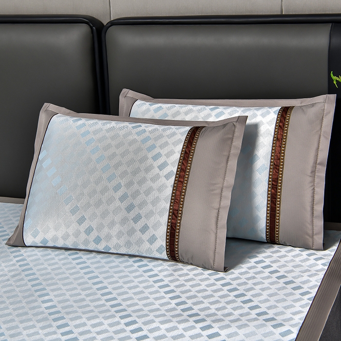 91家纺网 家纺一手货源 找家纺 小牛席业 2026新款超精密冰丝席席子-矩阵方格系列 超精密凉感冰丝席系列（矩阵方格浅蓝）